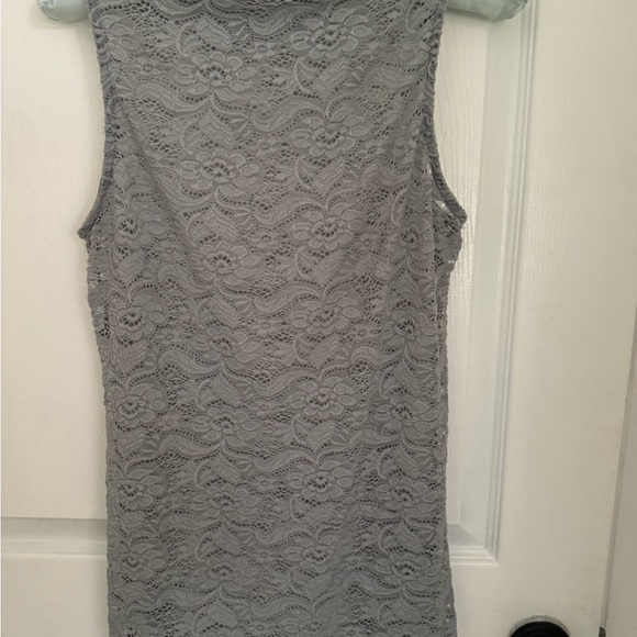 Top - Picture 2 of 3